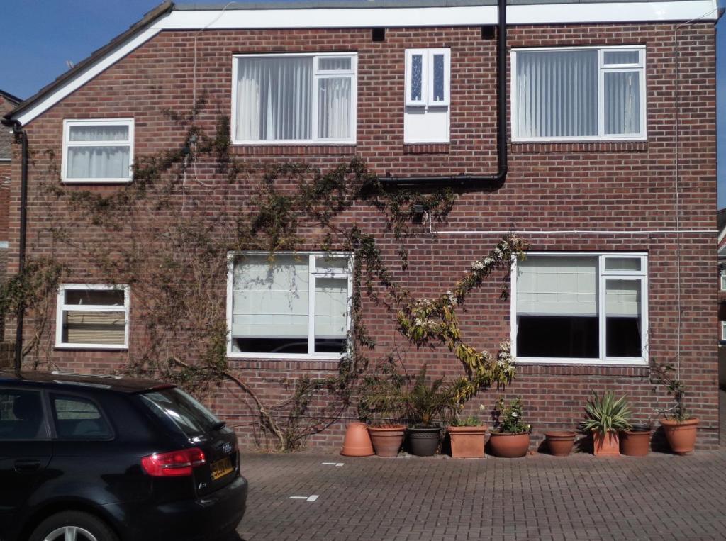 Hunters Guest house 4*