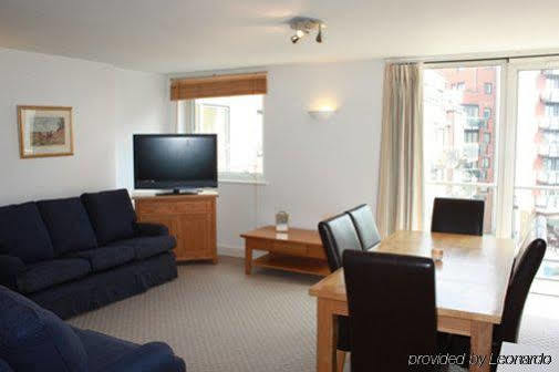 Town Or Country - Imperial * Southampton
