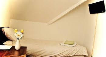 Landguard House Bed Only 3* Southampton