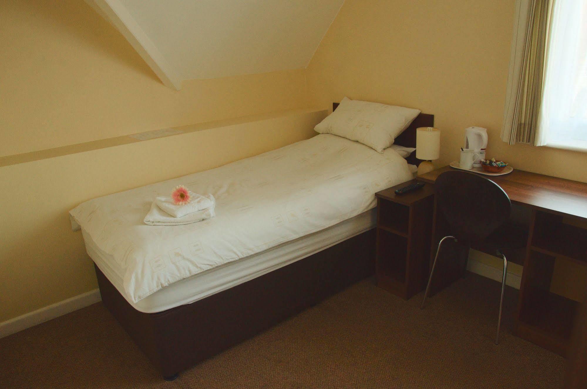 Landguard House Bed Only Casa de hóspedes 3*