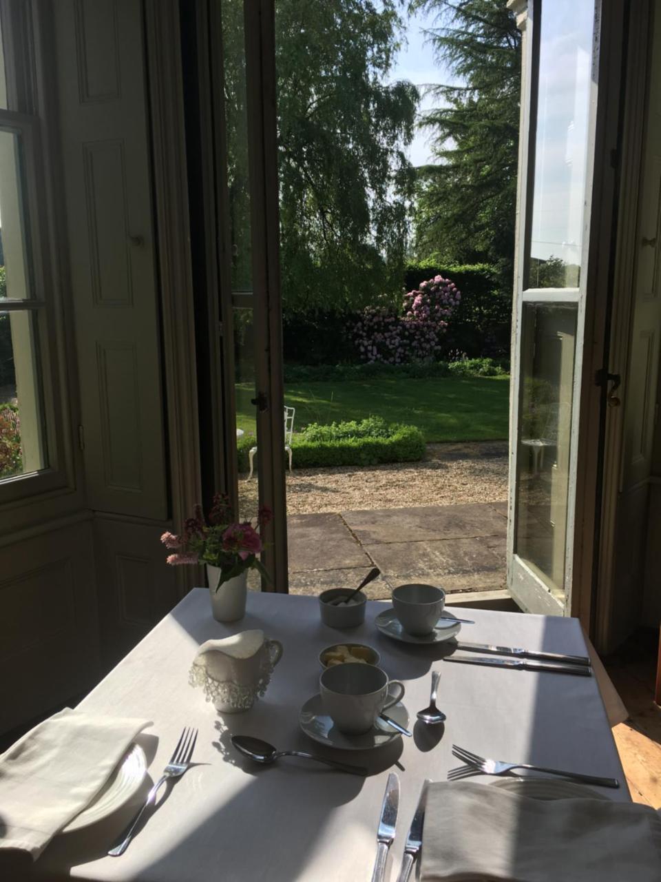 Lockerley Manor Bed & Breakfast