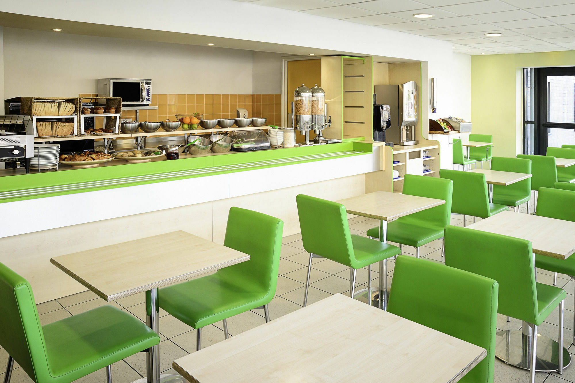 Ibis Budget Centre Hotel 2*