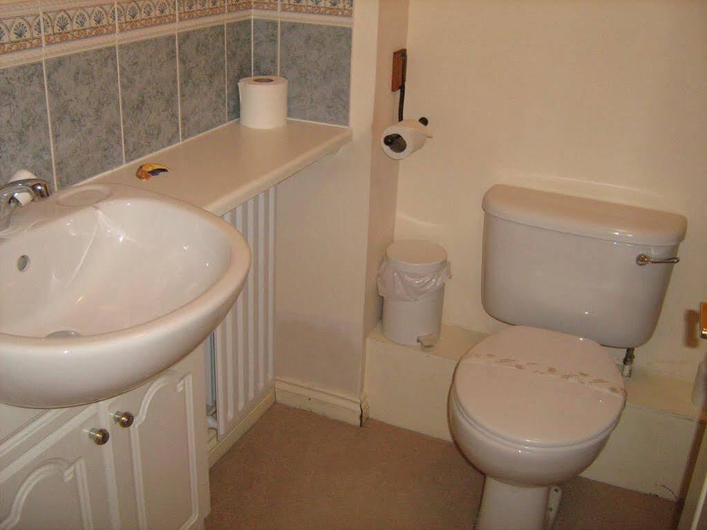 Osborne House - One Bedroom Ground Floor With Parking * Southampton