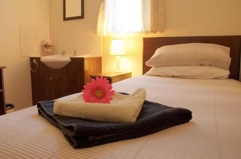 Landguard House Bed Only 3* Southampton
